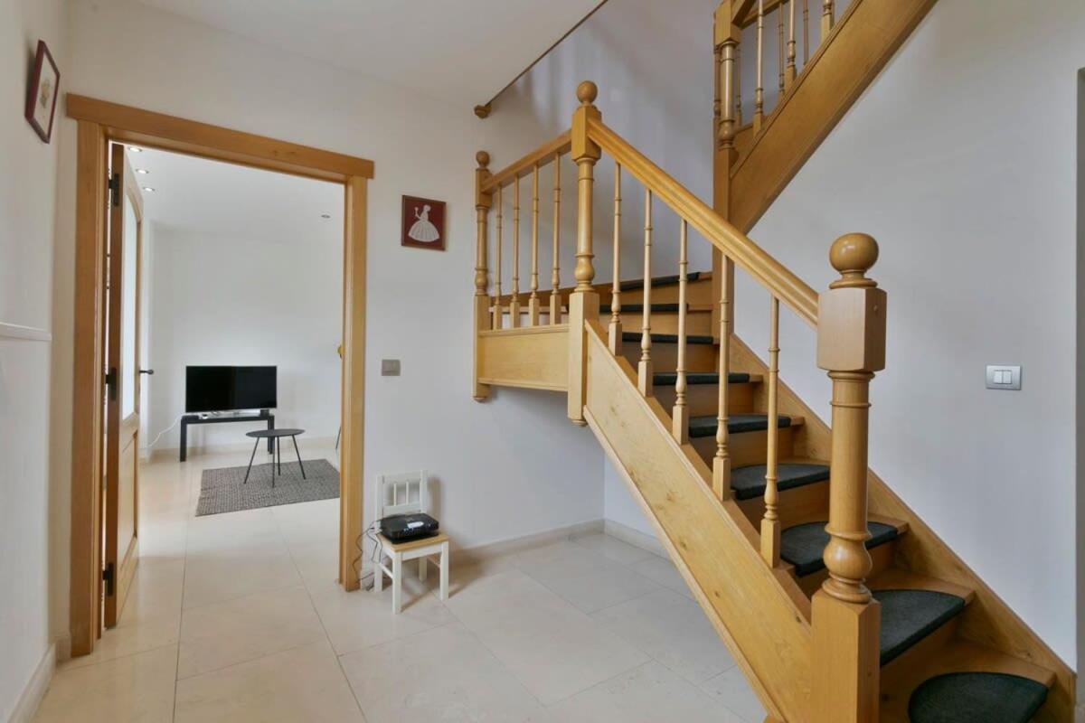 Huswell - Family House With A Beautiful View In Damme Villa Брюж Екстериор снимка